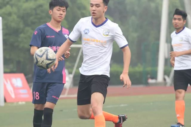 广东男篮新星中锋崭露头角，“超级周琦”或将加盟